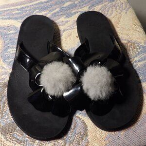UGG Black Pom Pom Flip Flops Sz 7/8